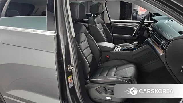 Volkswagen Touareg 3rd generation id 3482207 из Кореи 21