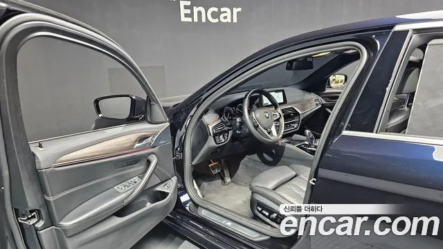 BMW 5 Series (G30) id 2876853 из Кореи 20