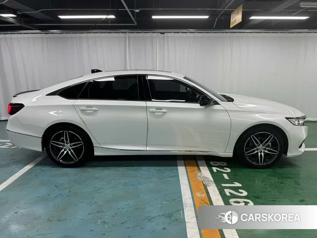Honda Accord id 4211628 из Китая 20