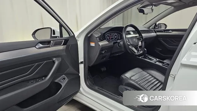 Volkswagen Passat GT (B8) id 3630037 из Кореи 20