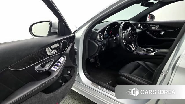 Mercedes-Benz C-Class W205 id 4410899 из Кореи 31