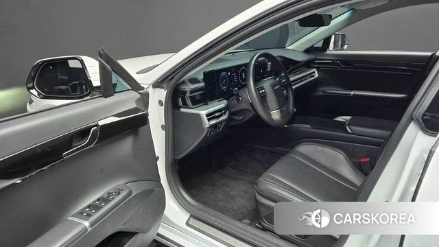 Hyundai Grandeur (GN7) id 3963727 из Кореи 20