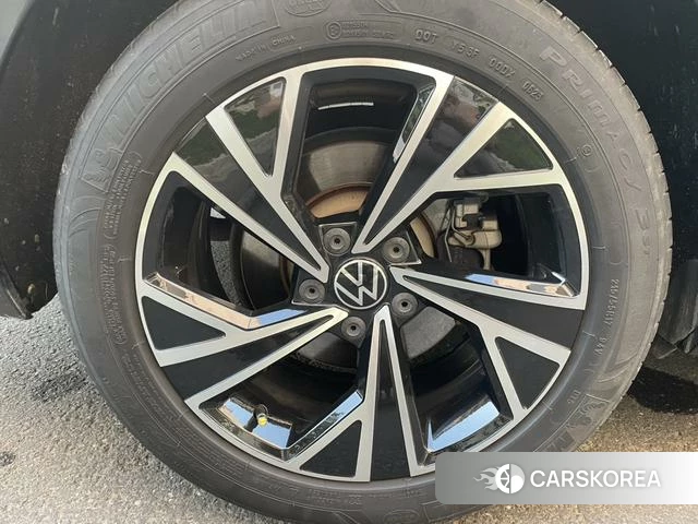 Volkswagen Magotan id 4297286 из Китая 18