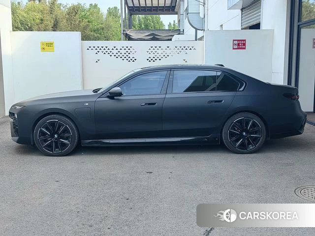 BMW i7 id 4275782 из Китая 18