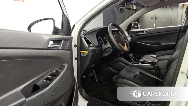 Hyundai All New Tucson id 3661897 из Кореи 20