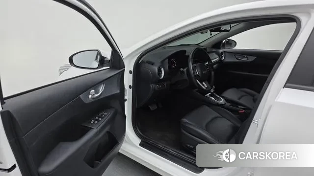 Kia The New K3 2nd generation id 3031850 из Кореи 20