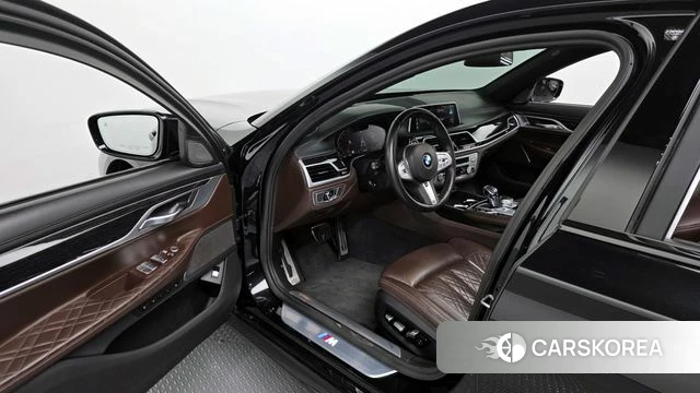 BMW 7 Series (G11) id 4317425 из Кореи 20