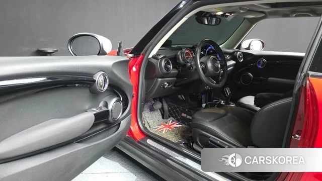 Mini Cooper id 4573925 из Кореи 31