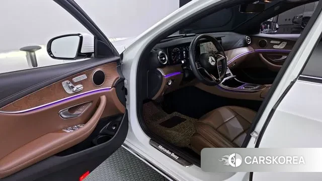 Mercedes-Benz E-Class W213 id 3492321 из Кореи 20