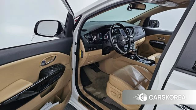 Kia The New Carnival id 4203631 из Кореи 37