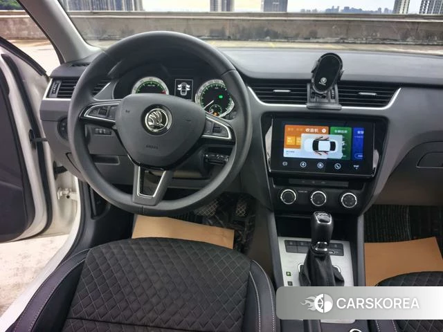 Skoda Octavia id 4393147 из Китая 13