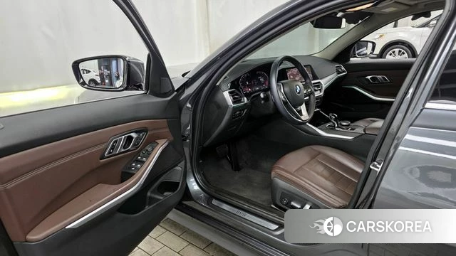 BMW 3 Series (G20) id 4350894 из Кореи 30
