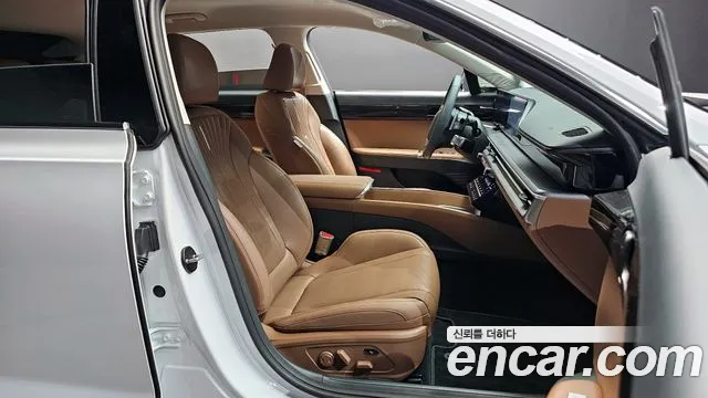 Hyundai Grandeur (GN7) id 2711167 из Кореи 20