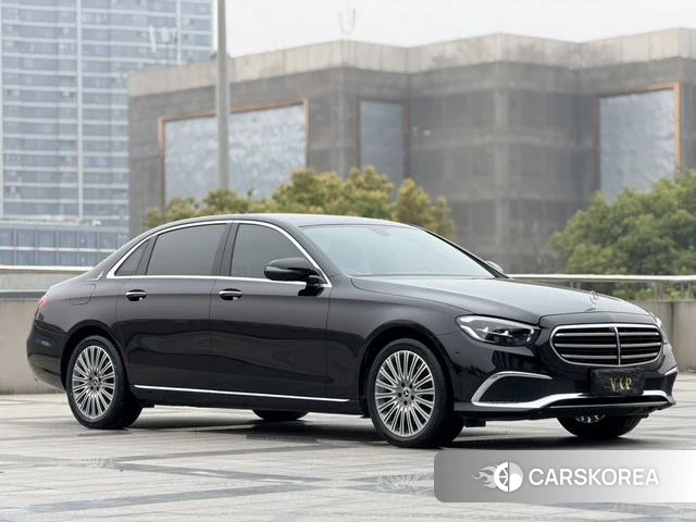 Mercedes-Benz E-class id 4306910 из Китая 18