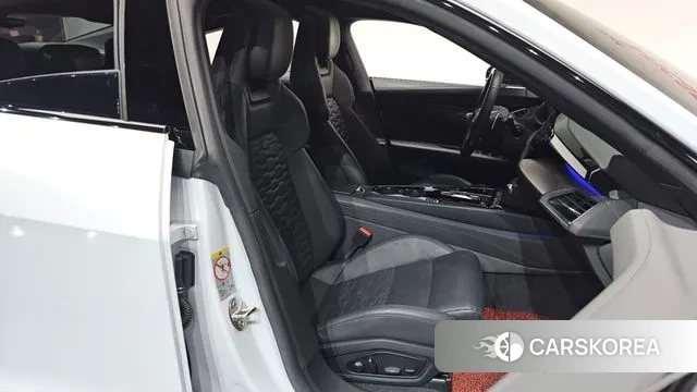 Audi e-Tron GT id 3053838 из Кореи 20