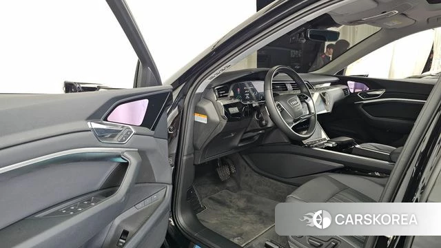 Audi e-Tron id 4338095 из Кореи 34