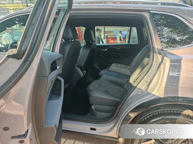 Volkswagen Tiguan L id 4264181 из Китая 11