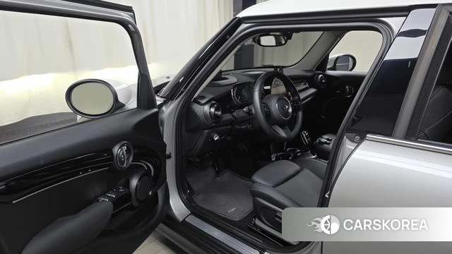 Mini Cooper id 4590739 из Кореи 30