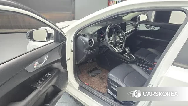 Kia The New K3 2nd generation id 3545641 из Кореи 20