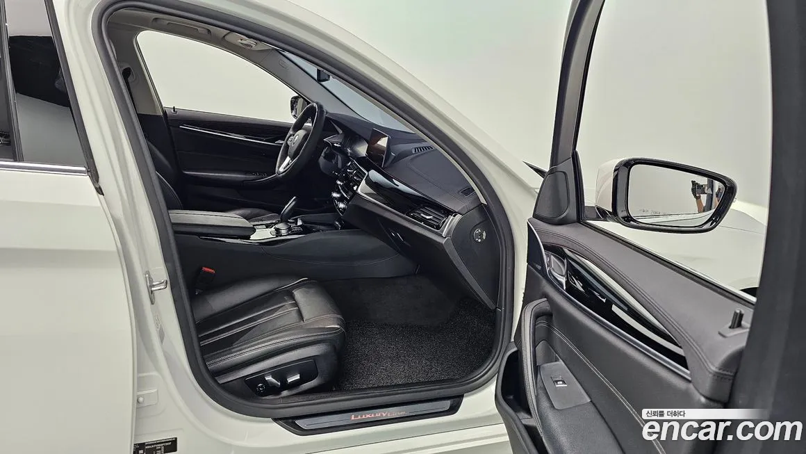 BMW 5 Series (G30) id 2122045 из Кореи 20