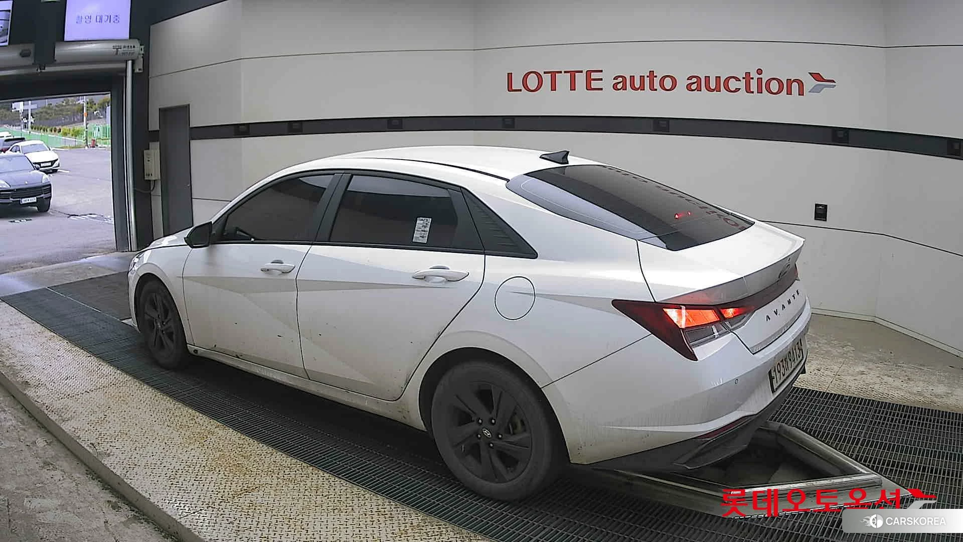 Hyundai Avante id 4289382 из Кореи 38