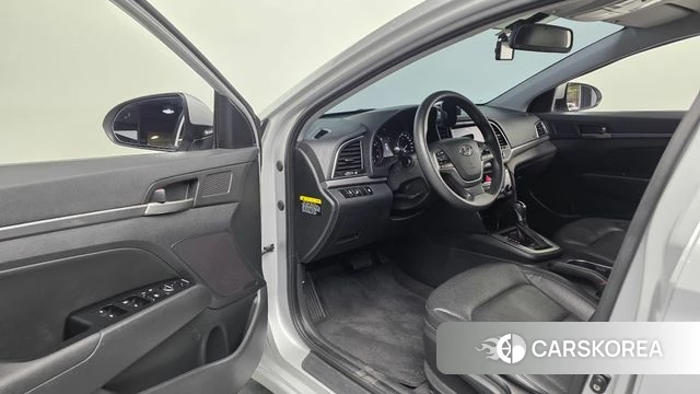 Hyundai Avante AD id 4944260 из Кореи 20
