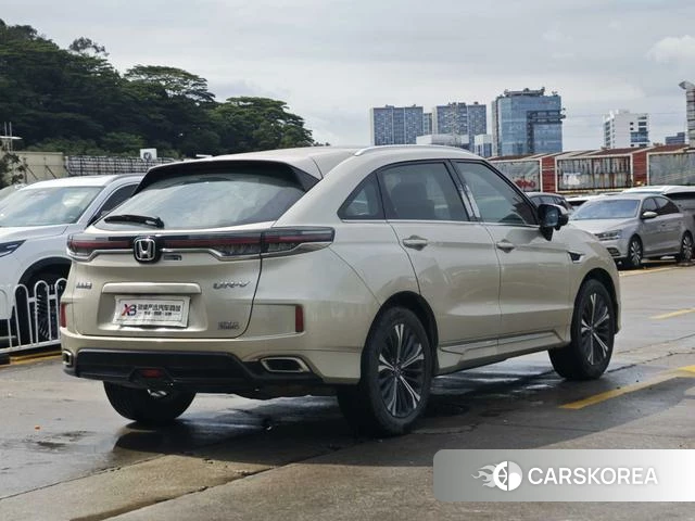 Honda UR-V id 4260716 из Китая 16
