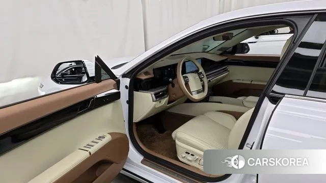 Hyundai Grandeur Hybrid (GN7) id 3026881 из Кореи 20