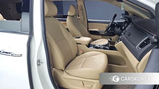 Kia The New Carnival id 3380565 из Кореи 20