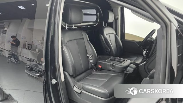 Hyundai Staria id 3833371 из Кореи 20