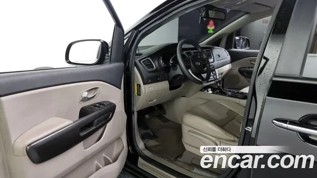 Kia The New Carnival id 2840233 из Кореи 20