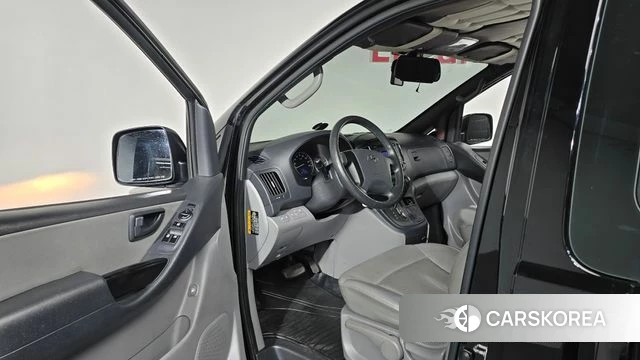 Hyundai The New Grand Starex id 4203992 из Кореи 20