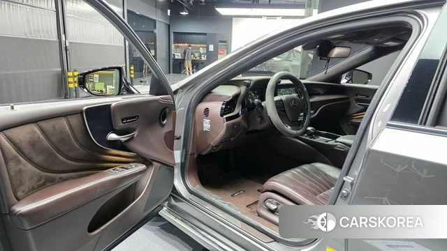Lexus LS500h 5th generation id 4620536 из Кореи 35