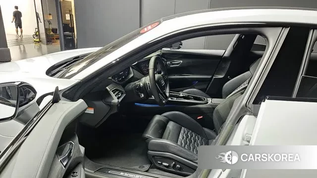 Audi e-Tron GT id 3042636 из Кореи 20