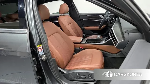 Audi A6 (C8) id 3018053 из Кореи 20