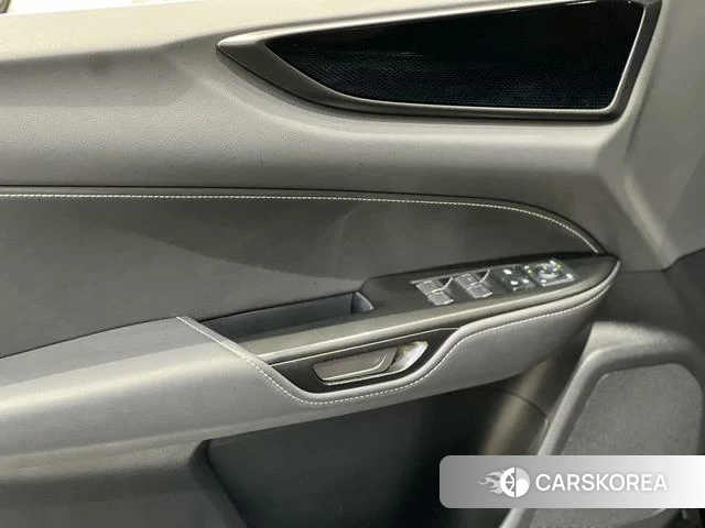 Lexus NX id 4262177 из Китая 17