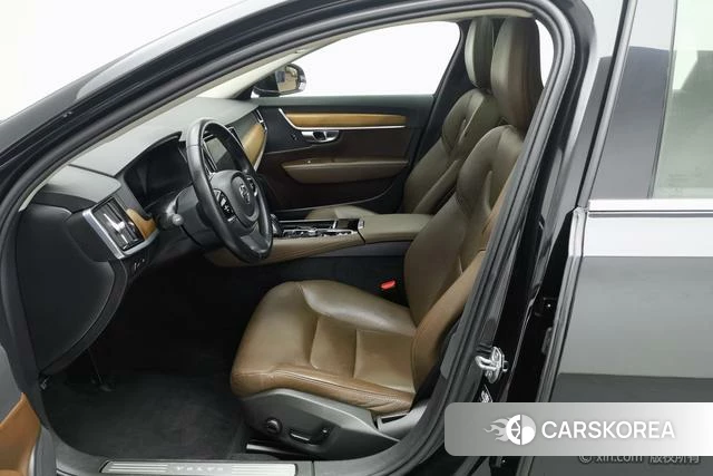 Volvo S90 PHEV id 4254373 из Китая 24