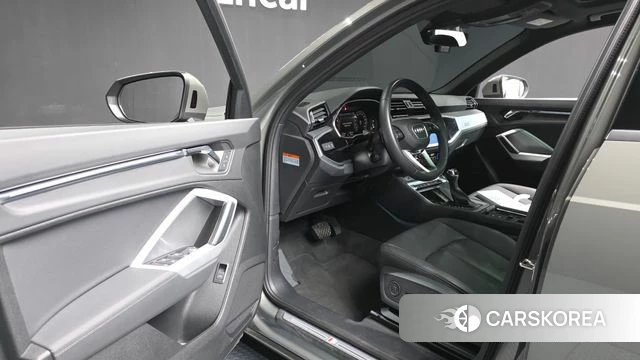 Audi Q3 (F3) id 4958017 из Кореи 32