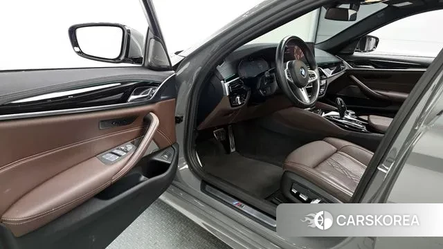 BMW 5 Series (G30) id 3058883 из Кореи 20