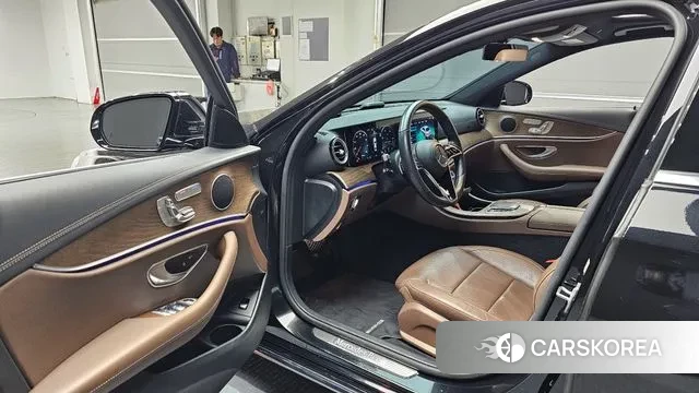 Mercedes-Benz E-Class W213 id 3519398 из Кореи 20