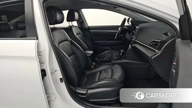 Hyundai The New Avante AD id 3760692 из Кореи 20