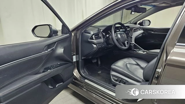 Toyota Camry (XV70) id 4448286 из Кореи 30