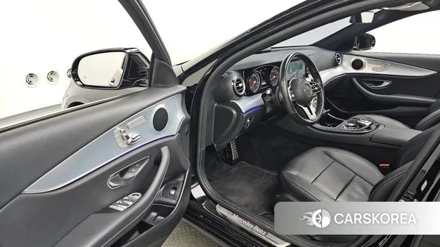 Mercedes-Benz E-Class W213 id 3176201 из Кореи 20