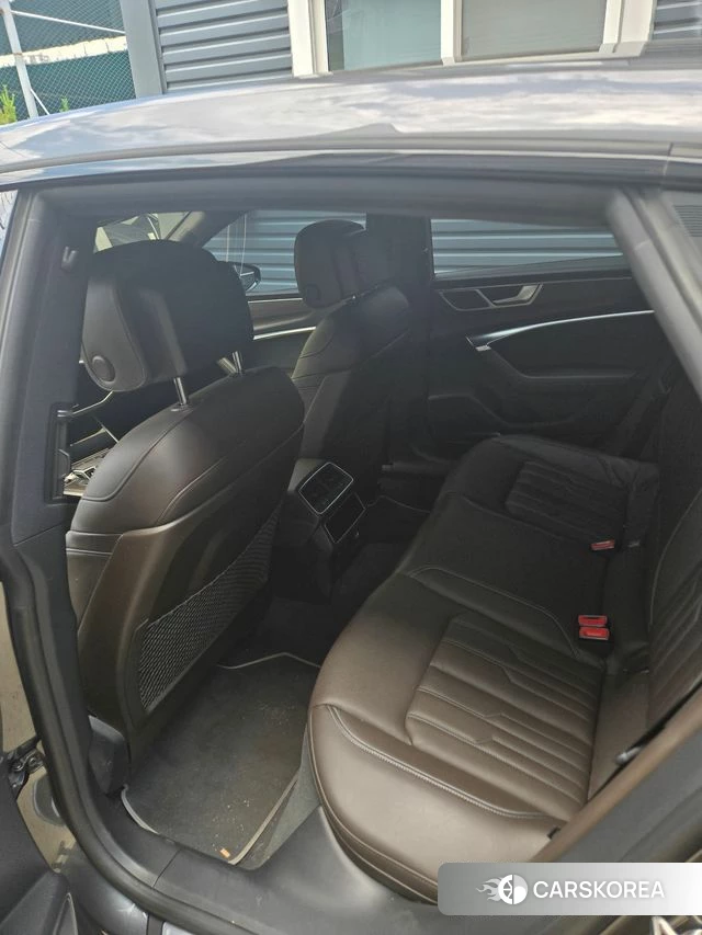 Audi A7 (4K) id 4444770 из Кореи 10