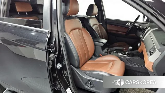 Ssangyong Rexton Sports id 3687472 из Кореи 20