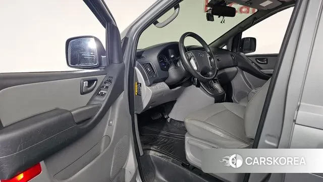 Hyundai The New Grand Starex id 3498776 из Кореи 20