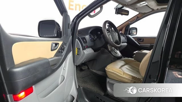 Hyundai The New Grand Starex id 4525951 из Кореи 20