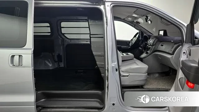 Hyundai The New Grand Starex id 3459484 из Кореи 20