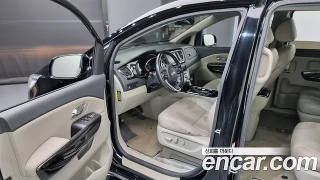 Kia The New Carnival id 2891773 из Кореи 20