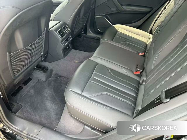 Audi Q5L id 4297595 из Китая 13